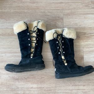 GUC Black Upside UGG boots size 8